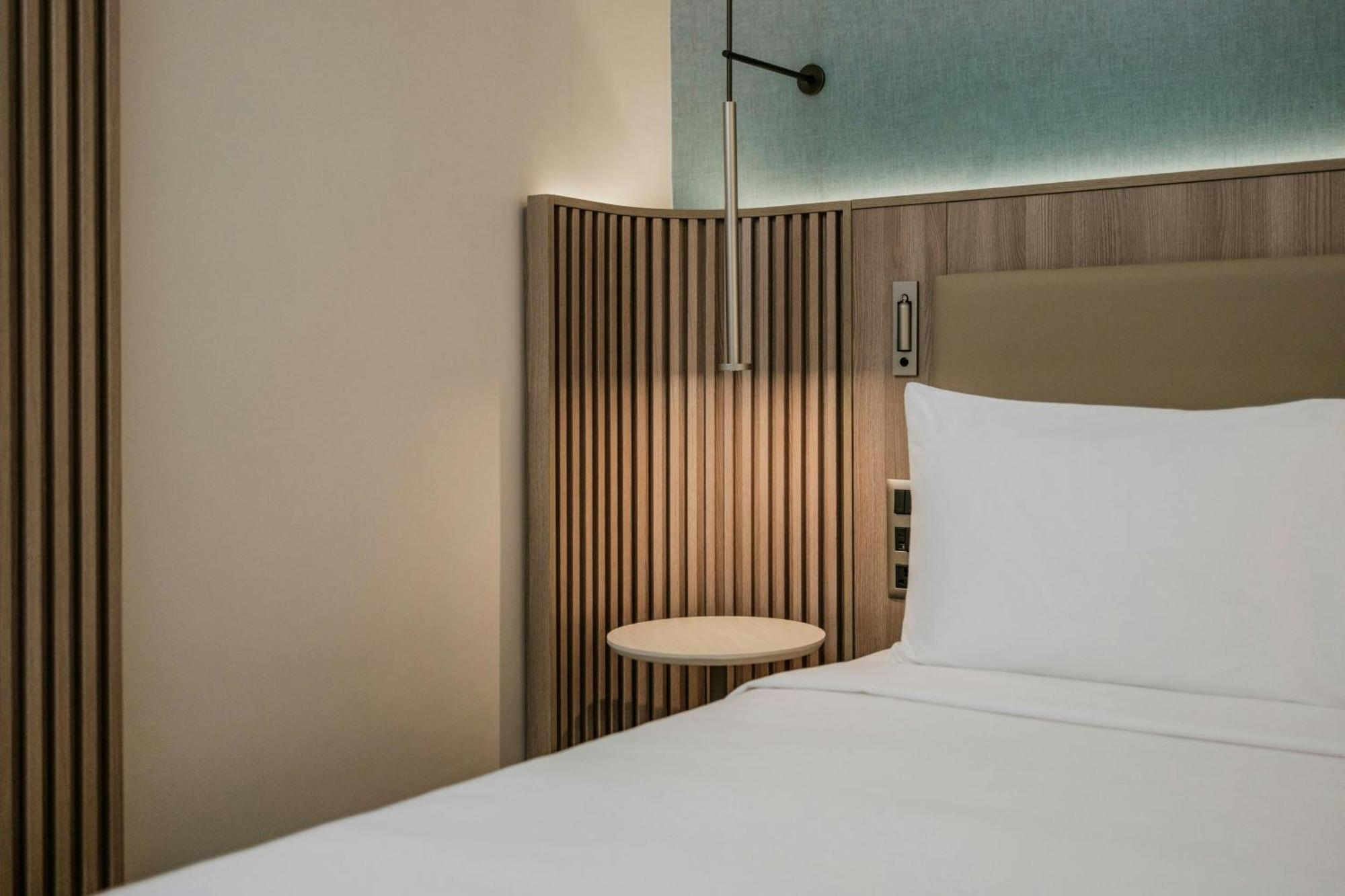 Courtyard By Marriott 4* Sliema