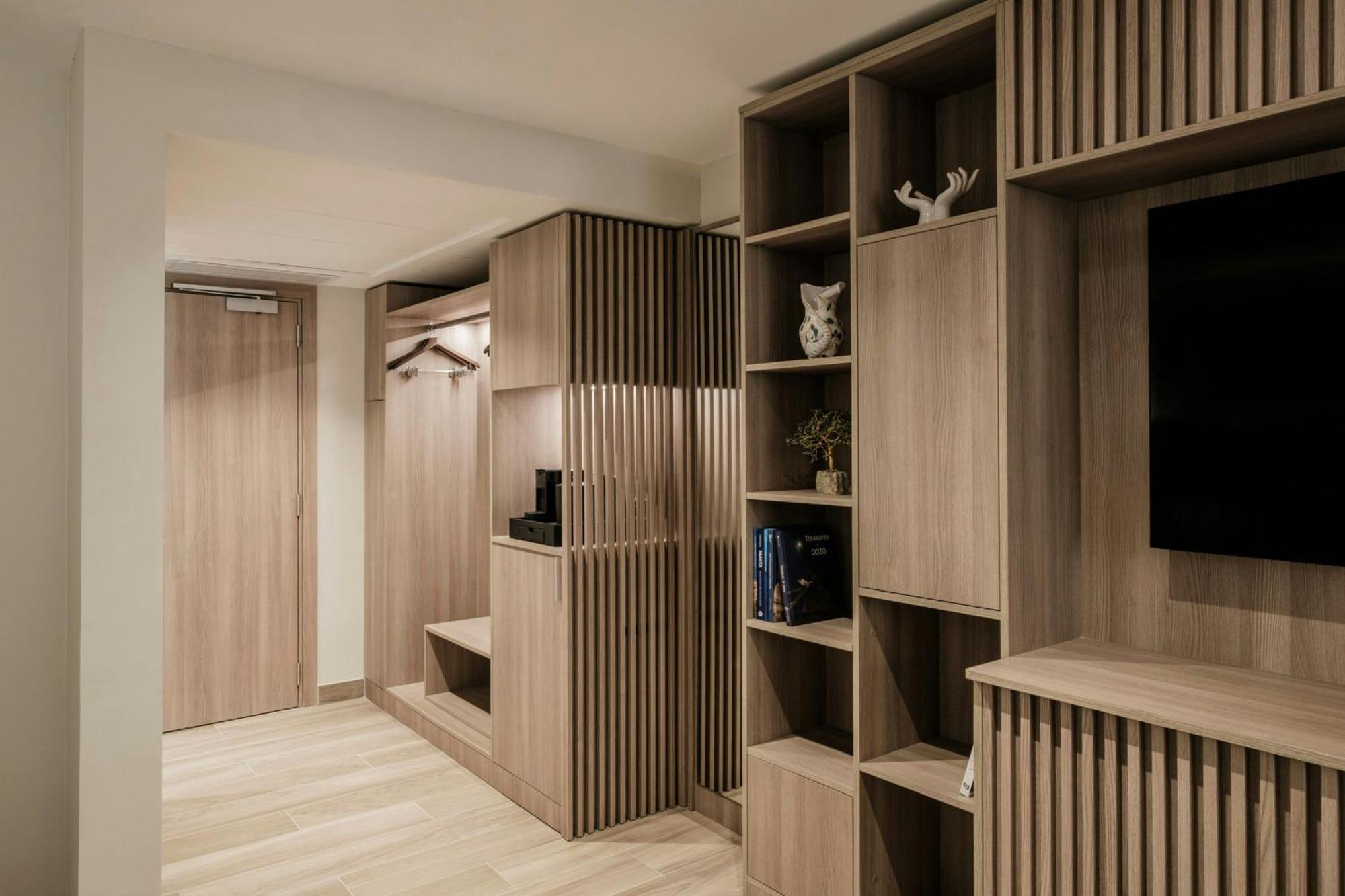Courtyard By Marriott