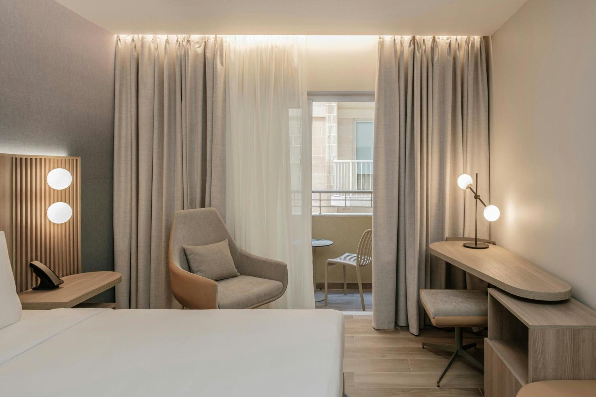 Hotel Courtyard By Marriott