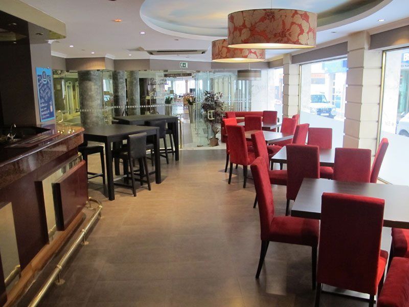 Courtyard By Marriott Hotel