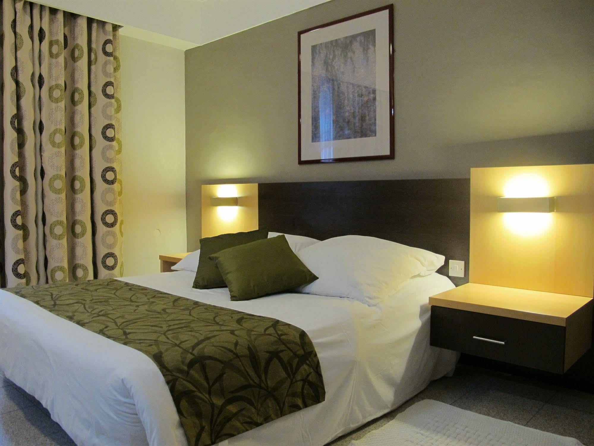 Hotel Courtyard By Marriott Sliema